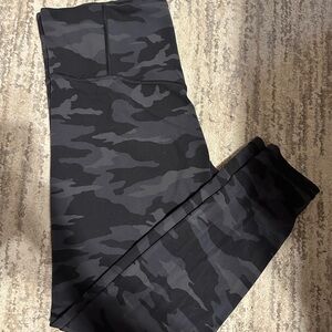 Athleta Elation Camo 7/8 Tights